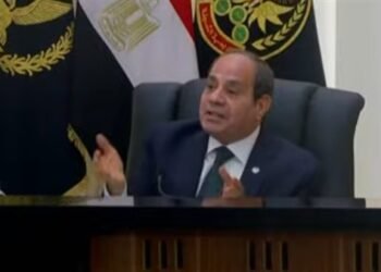 الرئيس السيسي: يد الله كانت معنا وما زالت.. وبالحسابات البلد دي متقومش أبدًا