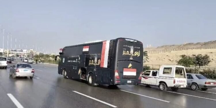 محافظة الجيزة تطلق حافلات تجوب الشوارع احتفالاً بافتتاح المتحف المصري الكبير