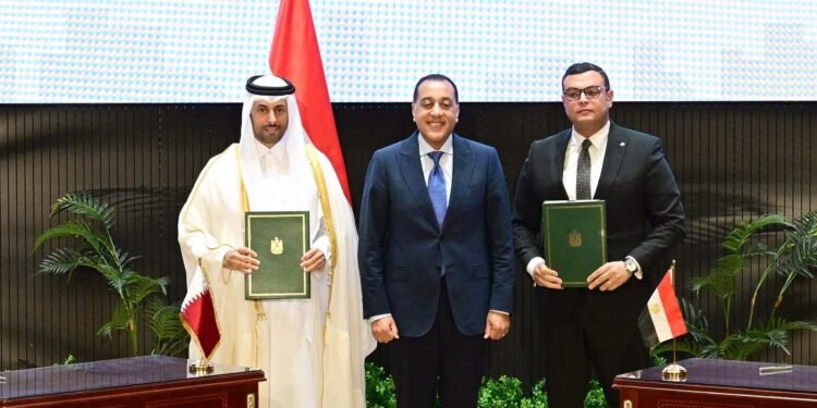 رئيس الوزراء: هنستلم حزمة بـ 3.5 مليار دولار بعد 50 يوما في تنمية منطقة علم الروم بمطروح