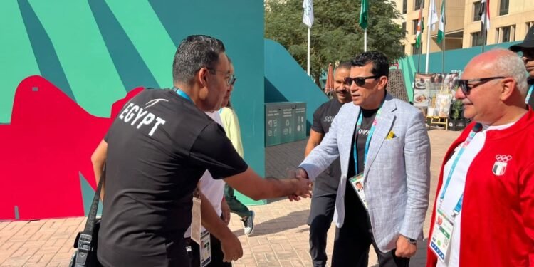 وزير الشباب والرياضة يزور بعثة مصر في دورة ألعاب التضامن الإسلامي بالرياض