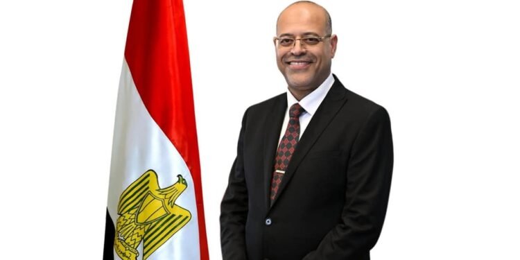 وزير العمل يعتمد 2 مليون جنيه لرعاية وإعانات 553 عاملاً غير منتظم
