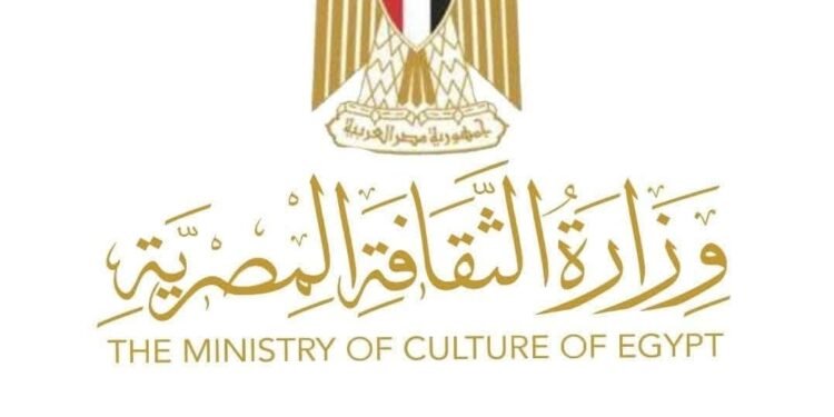 وزير الثقافة يوجّه بصرف تعويضات مالية عاجلة لضحايا حادث طريق إسنا من أبناء أسوان
