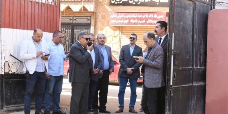 محافظ الدقهلية يتفقد استعدادات اللجان الانتخابية قبل انطلاق التصويت في انتخابات مجلس النواب 2025