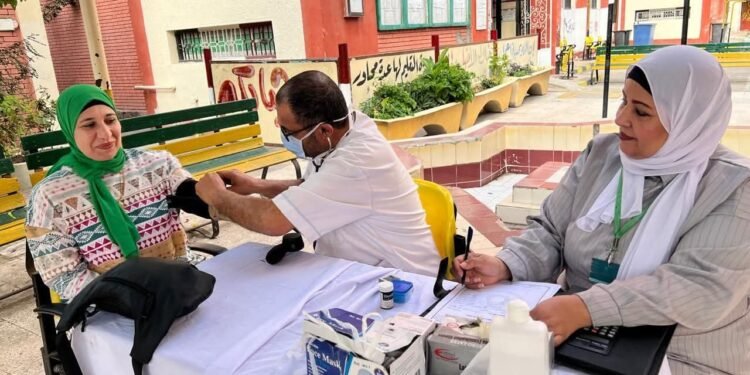 هيئة الرعاية الصحية تؤمن انتخابات المرحلة الثانية لمجلس النواب  بخدمات وفرق طبية بمحافظات إقليم القناة