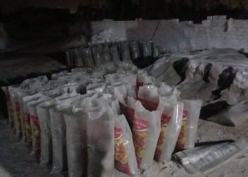 تموين الجيزة تضبط منشأة غير مرخصة لغش السماد الزراعي والتحفظ على 95 طنًا