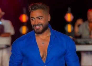تامر حسني يعود للجمهور بعد عملية جراحية بحفل تاريخي في قصر عابدين
