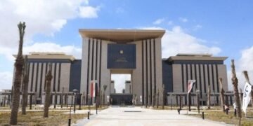 إنقاذ 3 مصريين في منطقة محظورة بين تركيا واليونان