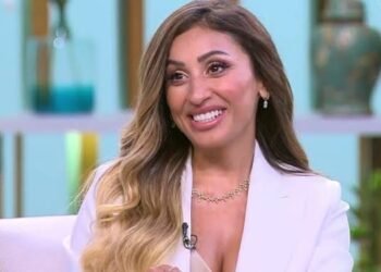 دينا الشربيني تقاضي مديري 4 صفحات على السوشيال ميديا بتهمة التشهير