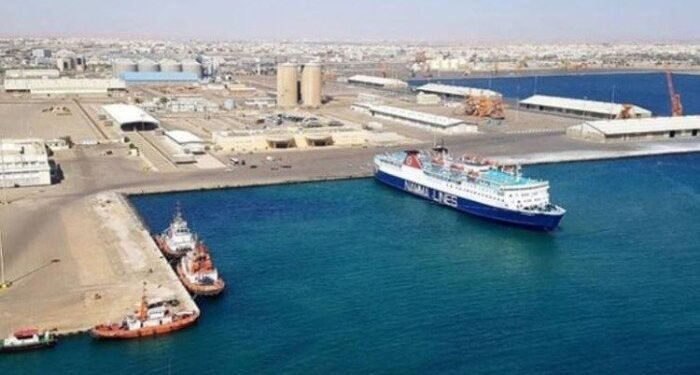 هيئة موانئ البحر الأحمر تغلق ميناء نويبع البحري لسوء الأحوال الجوية