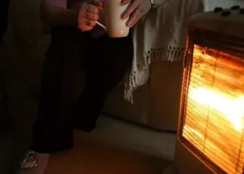 تعليمات مهمة من مرفق الكهرباء بشأن استخدام الدفايات في الشتاء