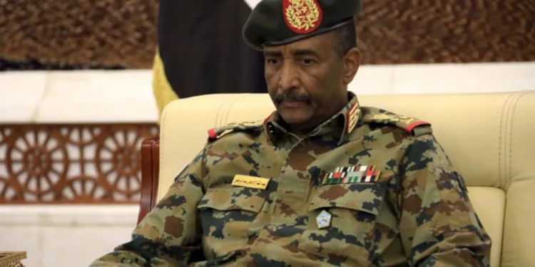 البرهان ينشر صورة مع السيسي ويوجه رسالة شكر لمصر على دعمها للسودان