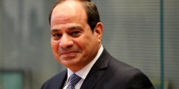السيسي يستقبل وزير الخارجية الروسي