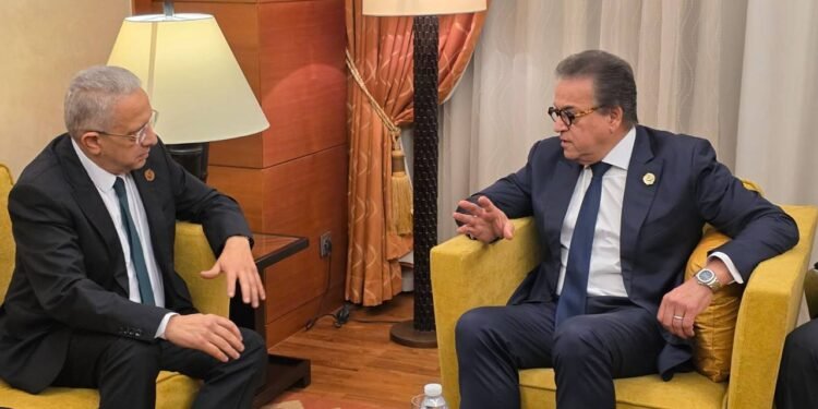 مصر وتونس تبحثان تعزيز التعاون الصحي وتبادل الخبرات