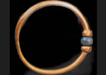 السـجن 15 سنة للمتـهمين بسـرقة الأسورة الأثرية من المتحف المصري