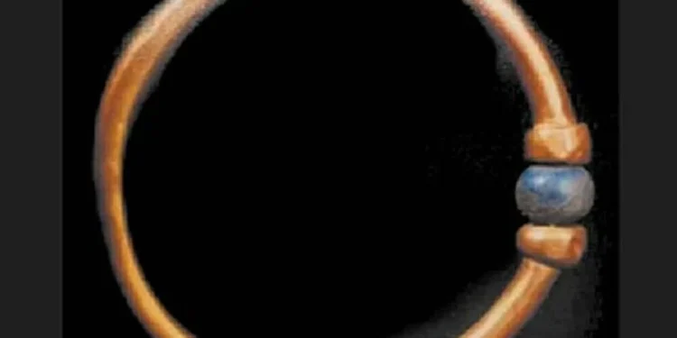 السـجن 15 سنة للمتـهمين بسـرقة الأسورة الأثرية من المتحف المصري