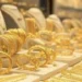 سعر الذهب اليوم الإثنين في مصر.. عيار 21 يسجل 5730 جنيهًا