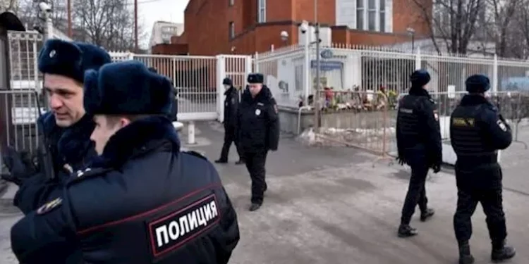 روسيا.. إصابة ضابطين في انفجار جنوب موسكو