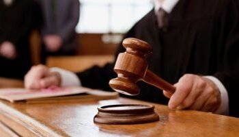 قاتل زميله بالإسماعيلية يعترف: خططت للجريمة واستدرجت الضحية ونفّذت بنفسي