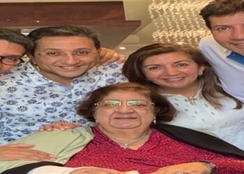 وفاة والدة الفنان هاني رمزي بعد صراع مع المرض