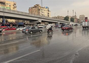 الأرصاد: 4 مدن تحت سيطرة الأمطار وتحذير من تشكل السيول