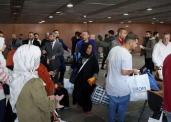 دمشق تستقبل أول دفعة من السوريين العائدين من السودان