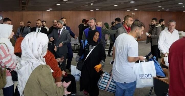 دمشق تستقبل أول دفعة من السوريين العائدين من السودان