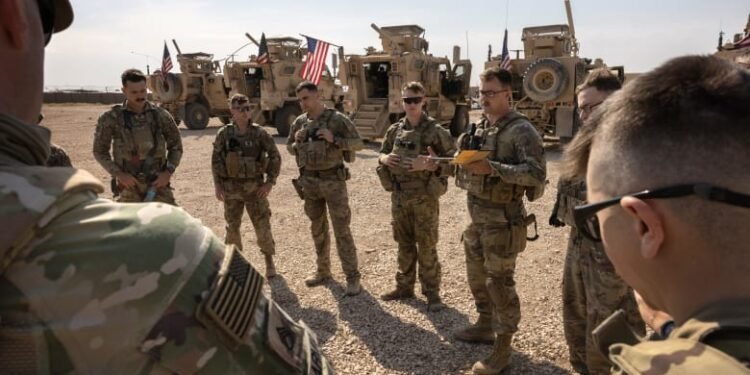 إصابات في إطلاق نار استهدف دورية مشتركة لقوات سورية وأمريكية قرب تدمر