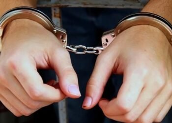 سقوط نصاب بالمنيا انتحل صفة موظف بنك للاستيلاء على أموال المواطنين