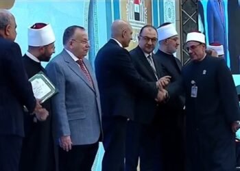 السيسي يوجّه بصرف 850 ألف جنيه جوائز تشجيعية للمشاركين في المسابقة العالمية للقرآن الكريم