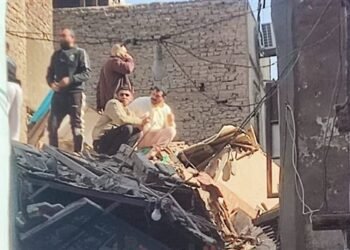 انهيار جزئي بعقار إمبابة