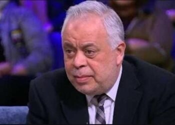 أشرف زكي يكشف تفاصيل إيقاف حسني صالح عن العمل بعد أزمة قلع الحجر2