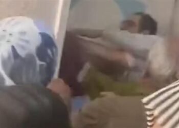 ولية أمر تعتدي على مديرة مدرسة لغات في حدائق أكتوبر