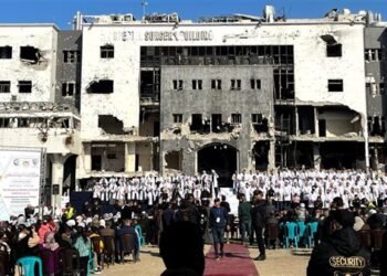 نقابة أطباء مصر تحيي تخريج 168 طبيبا فلسطينيا من قلب مجمع الشفاء بغزة