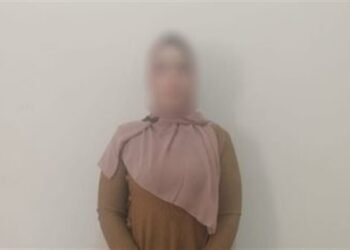 القبض على سيدة توزع أموال على الناخبين لصالح مرشح بدائرة طهطا بسوهاج