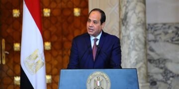 السيسي: هناك خطوطًا حمراء لا يمكن السماح بتجاوزها والأمن القومي المصري مرتبط بالسوداني