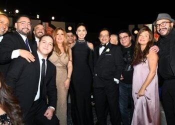 السقا وعماد زيادة وأحمد رزق.. نجوم الفن في حفل زفاف ابنة محمد هنيدي