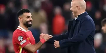 تقارير إنجليزية: إدارة ليفربول لا تنوي إقالة سلوت بعد تصريحات محمد صلاح