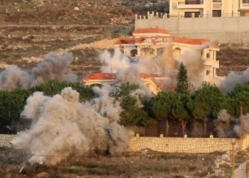 الاحتلال يهاجم مجمع تدريب لقوة الرضوان ويهاجم بنى تحتية عسكرية تابعة لحزب الله في جنوب لبنان