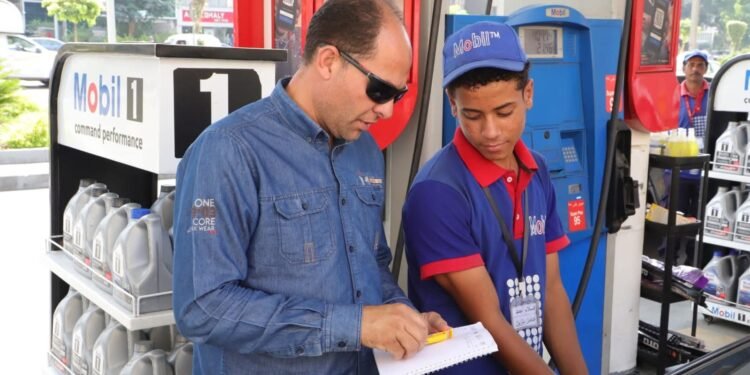 وزير العمل: مستمرون في تكثيف التفتيش لضبط سوق العمل وتطبيق القانون الجديد