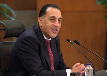 مدبولي: منظومة الشكاوى رصدت احتياجات المواطنين.. و9 وزارات تتحمل 85% من حجم الطلبات