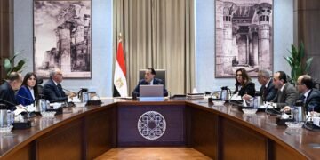 رئيس الوزراء: تنسيق كامل بين الوزارات لإنهاء ملف التعديات على نهر النيل بشكل نهائي