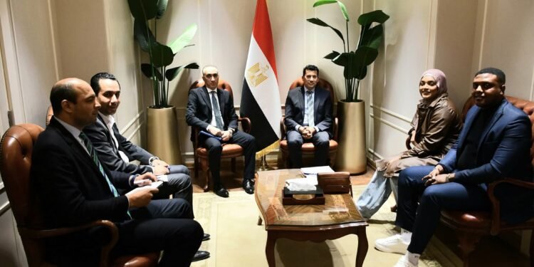 وزير الشباب والرياضة يعلن عودة نعمة سعيد من الاعتزال استعدادًا لأولمبياد لوس أنجلوس 2028