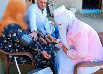 الصحة تطلق حملة للمتابعة الطبية المنزلية مجانًا لأصحاب الأمراض المزمنة وكبار السن وذوي الهمم خلال فصل الشتاء