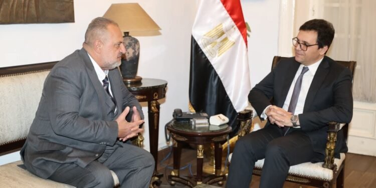 وزارة الثقافة تدعم الفنون الجادة بإنشاء مركز عالمي للتدريب المسرحي بإشراف خالد الصاوي