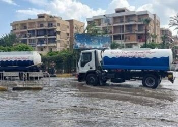 أمطار على مرسى مطروح والساحل الشمالي.. وتحذيرات للمواطنين على الطرق السريعة