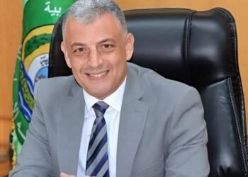 محافظ الإسماعيلية يتدخل فوراً بعد واقعة الاعتداء على معلم داخل مدرسة أبوصوير