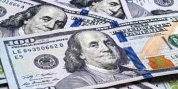 الدولار يحافظ على مستواه أمام الجنيه خلال تعاملات اليوم الخميس