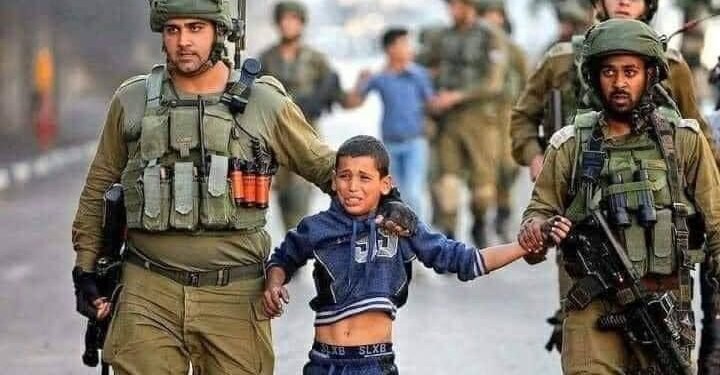 الاحتلال يستخدم المدرعات والروبوتات المفخخة ويكثف القصف شرق غزة