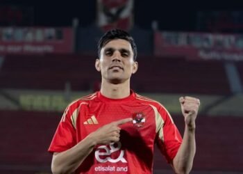 الأهلي يعلن تطورات إصابة أشرف بن شرقي قبل نهائي كأس العرب 2025