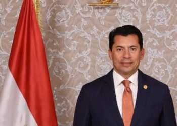 وزير الشباب والرياضة يحيل واقعة وفاة السباح يوسف محمد إلى النيابة العامة ⁩